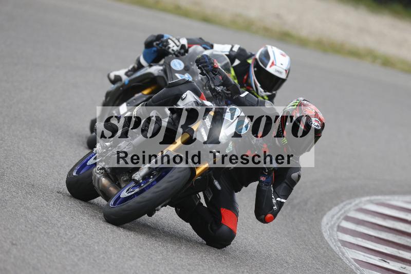 /09 19.04.2026  Caremotion get faster ADR/Gruppe gruen/20